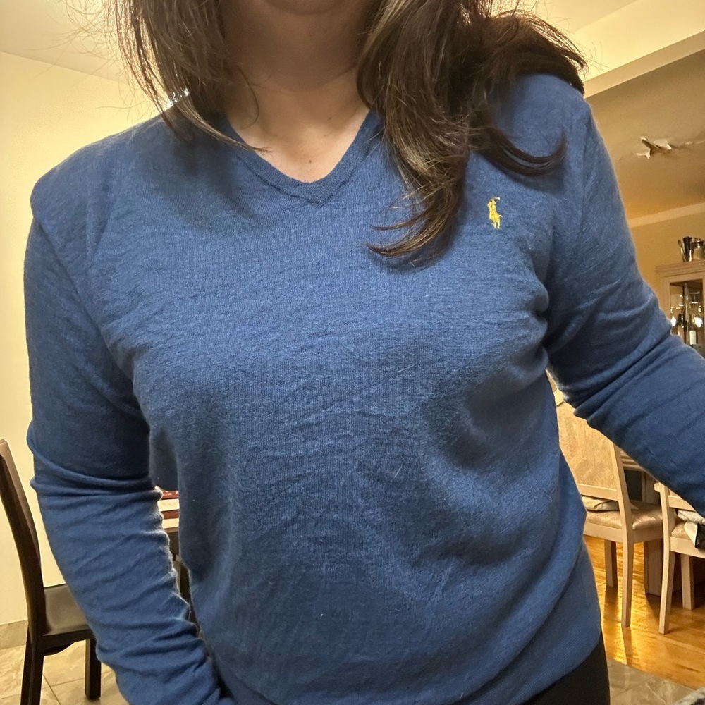 Polo Ralph Lauren custom fit V neck sweater